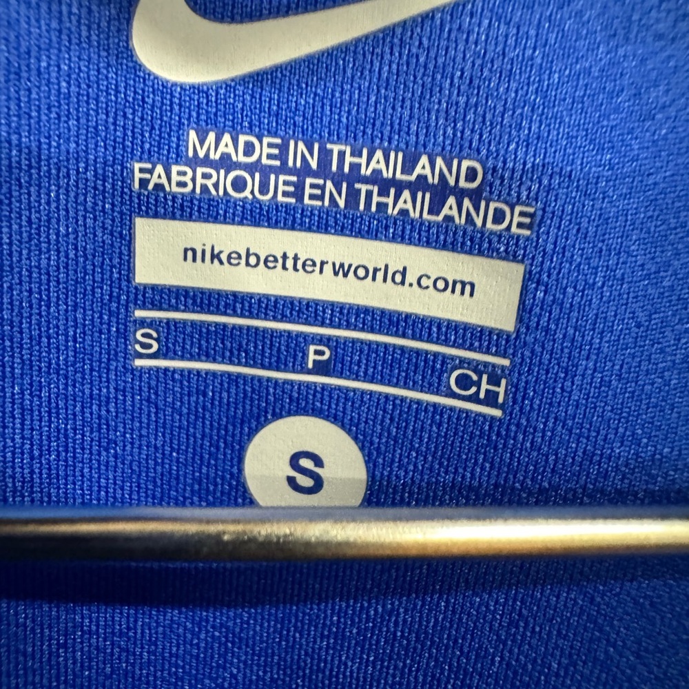 Nike Women's Blue and Black Arhletic  Jacket - Picture 3 of 6